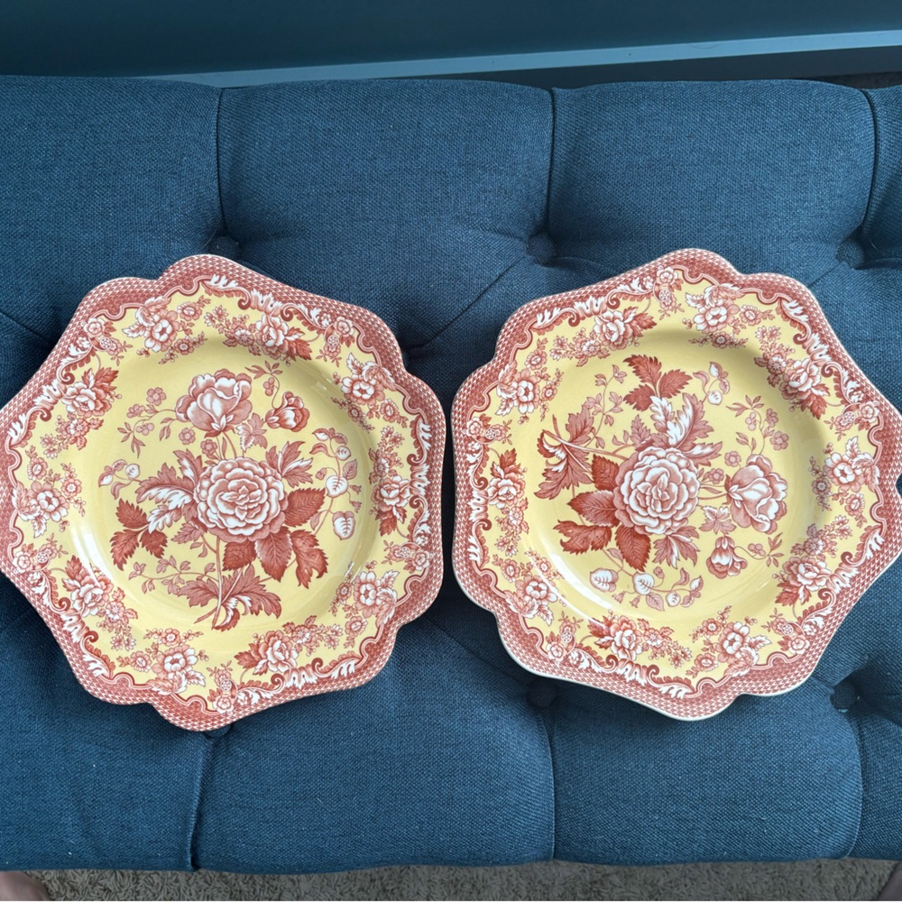 Bundle of 2 Spode Archive Collection “British Flowers Rosa” Accent Plates - Picture 1 of 3